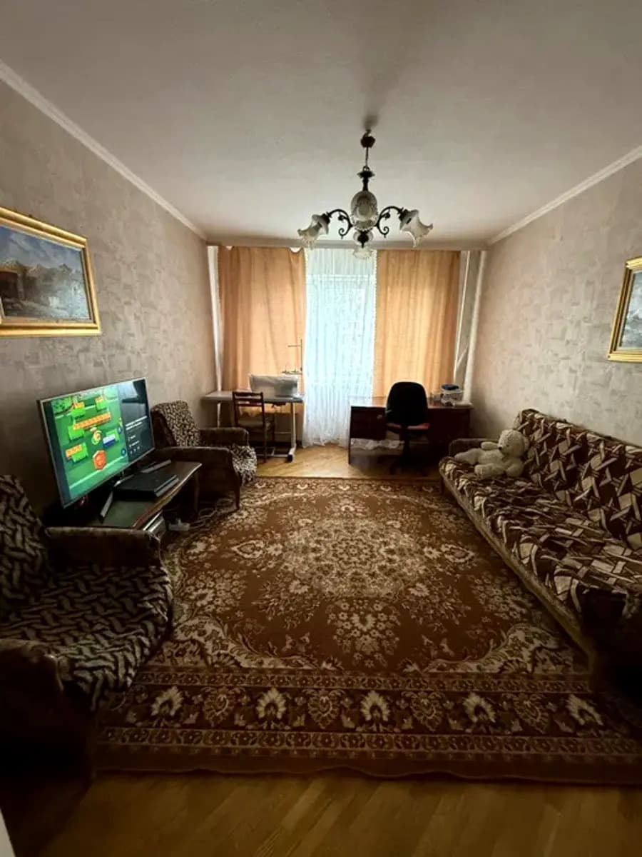 3-кімнатна квартира Київ Деснянський район
