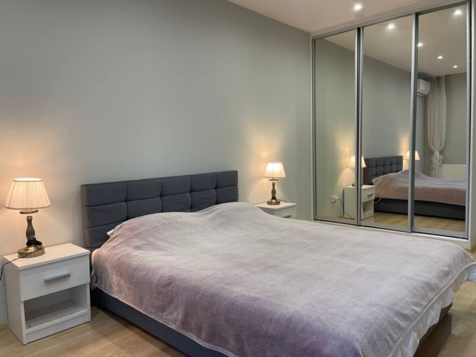 2-bedroom apartment in Kyiv Svyatoshynskyy