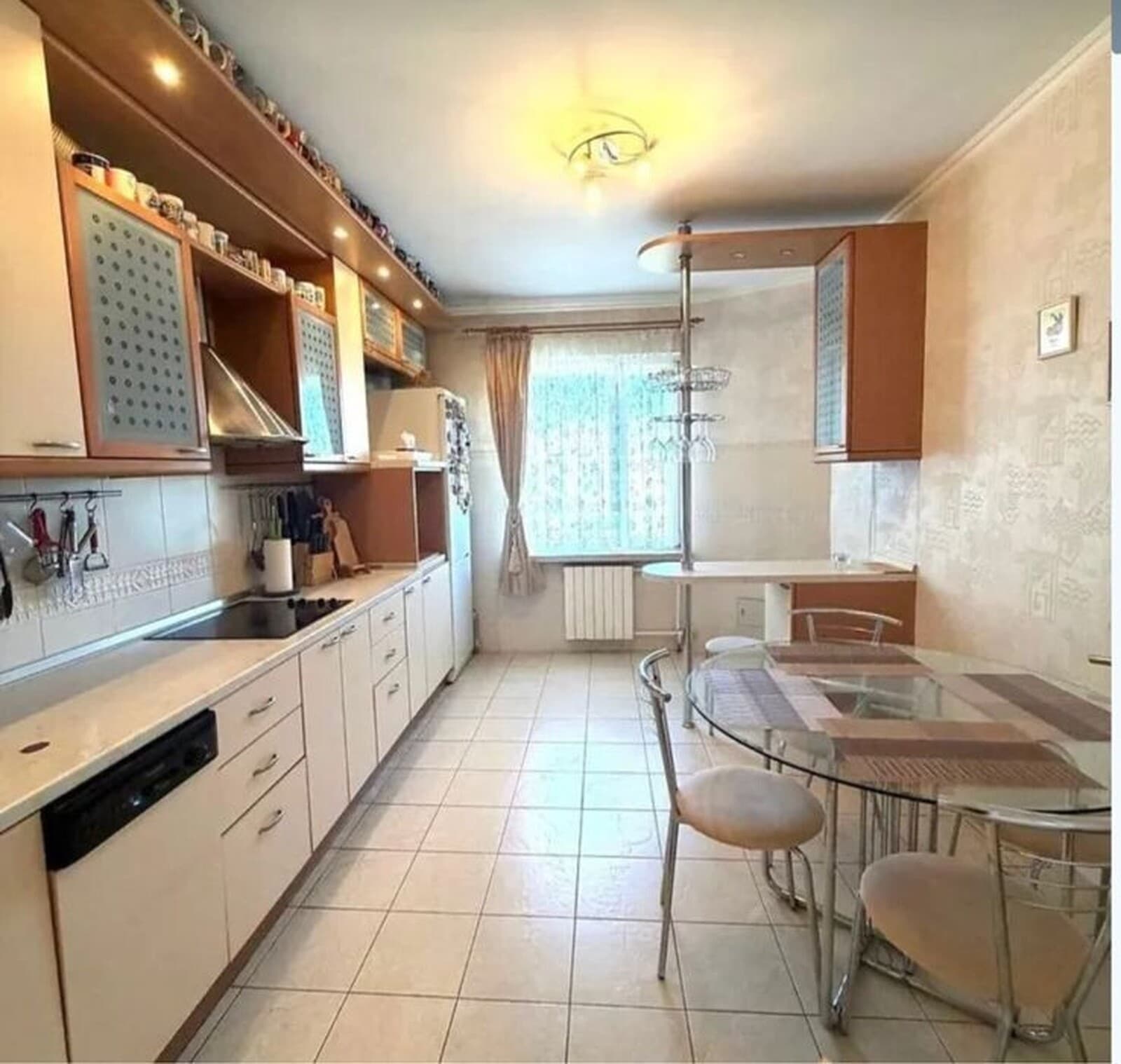 3-bedroom apartment in Kyiv Darnytskyy
