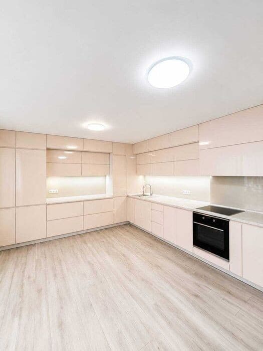2-bedroom apartment in Kyiv Darnytskyy