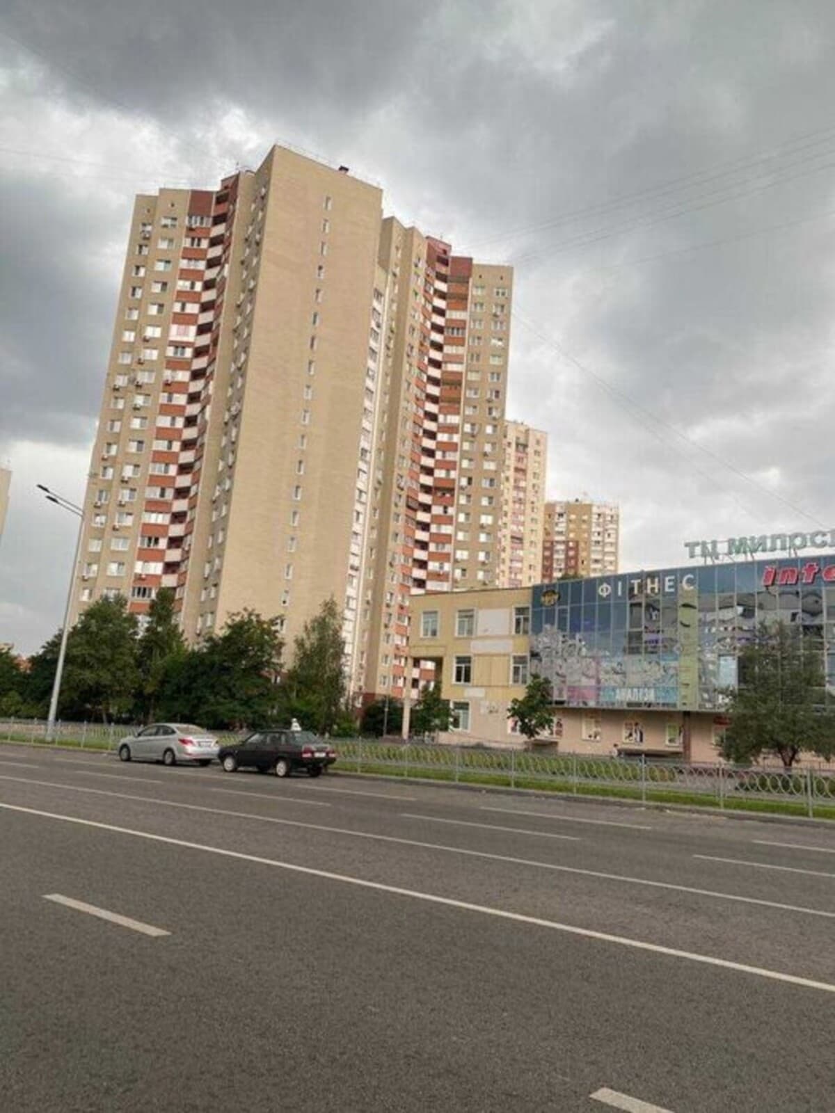 3-кімнатна квартира Київ Деснянський район