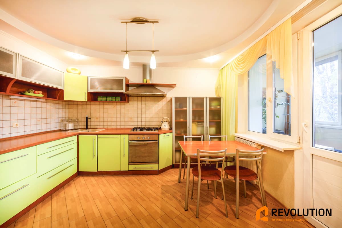 3-кімнатна квартира Київ Голосіївський район