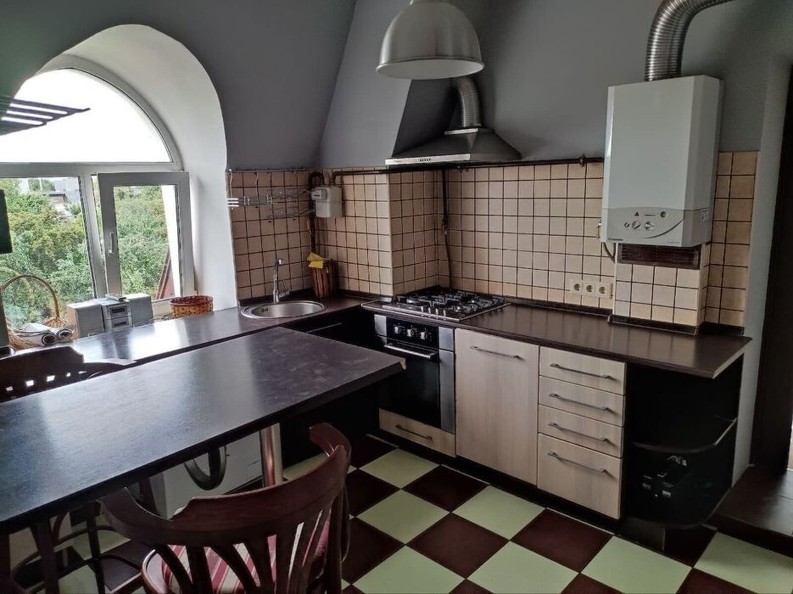 3-bedroom apartment in Kyiv Darnytskyy