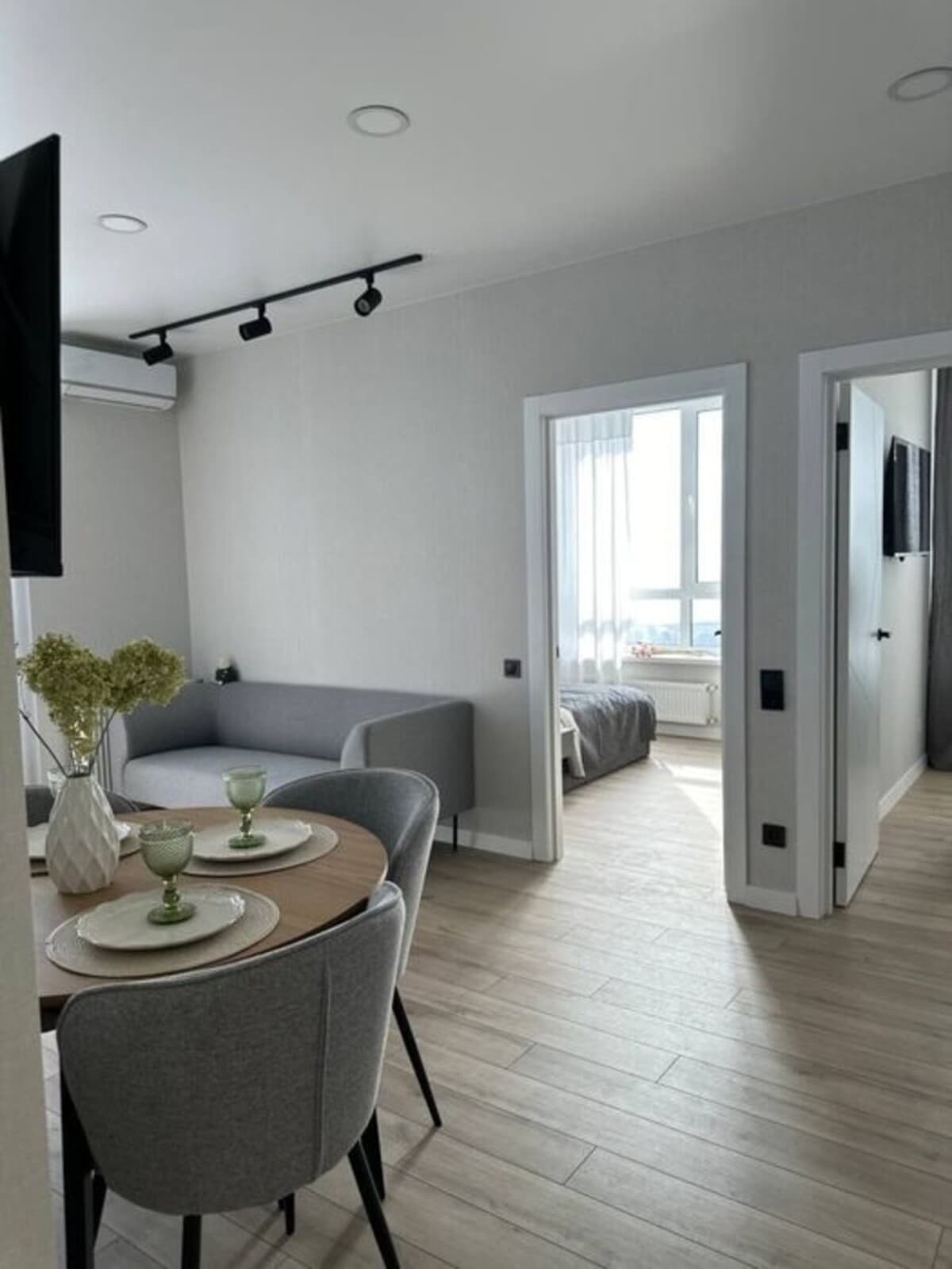 2-bedroom apartment in Kyiv Darnytskyy
