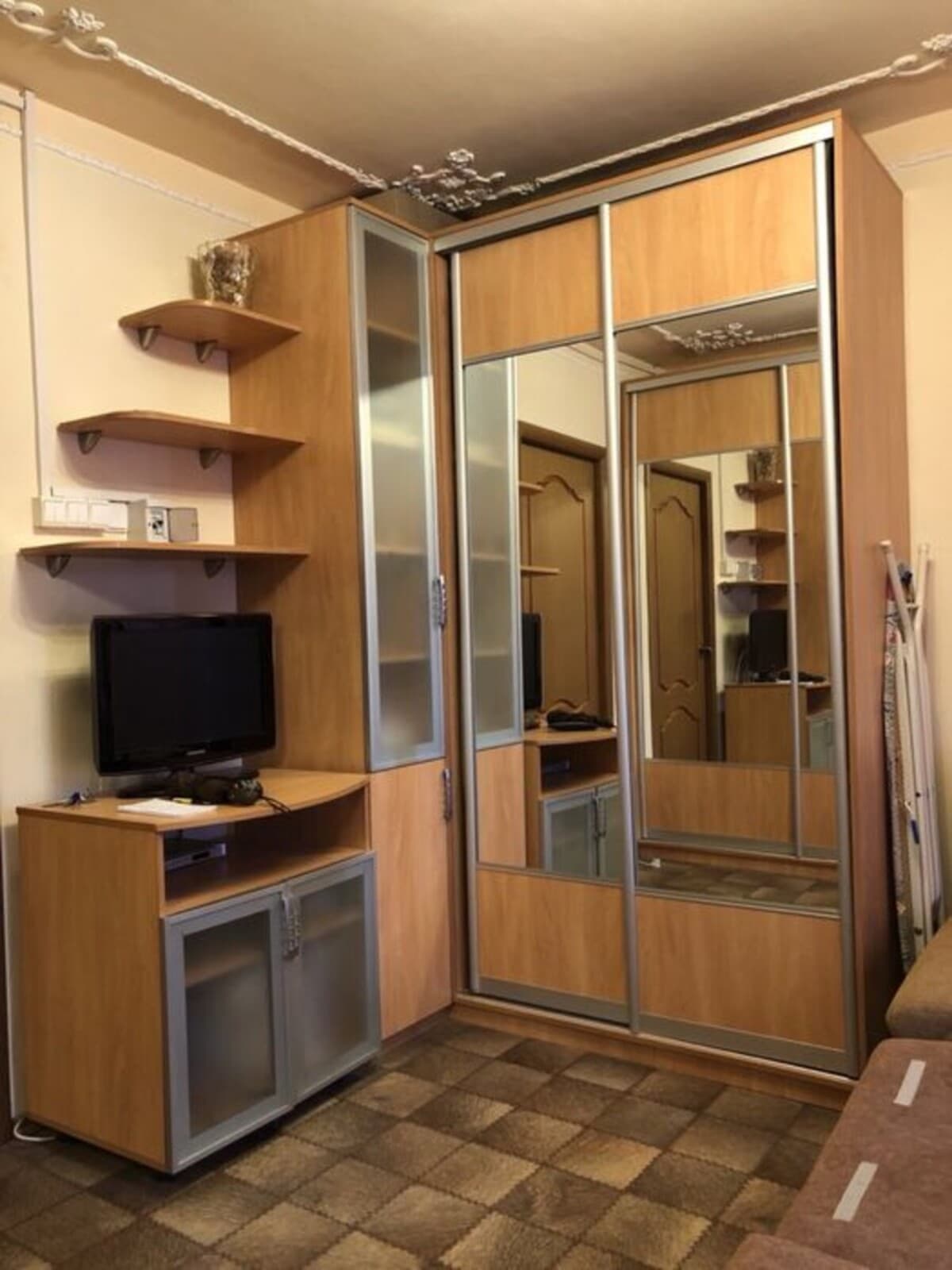 3-bedroom apartment in Kyiv Holoseevskyy