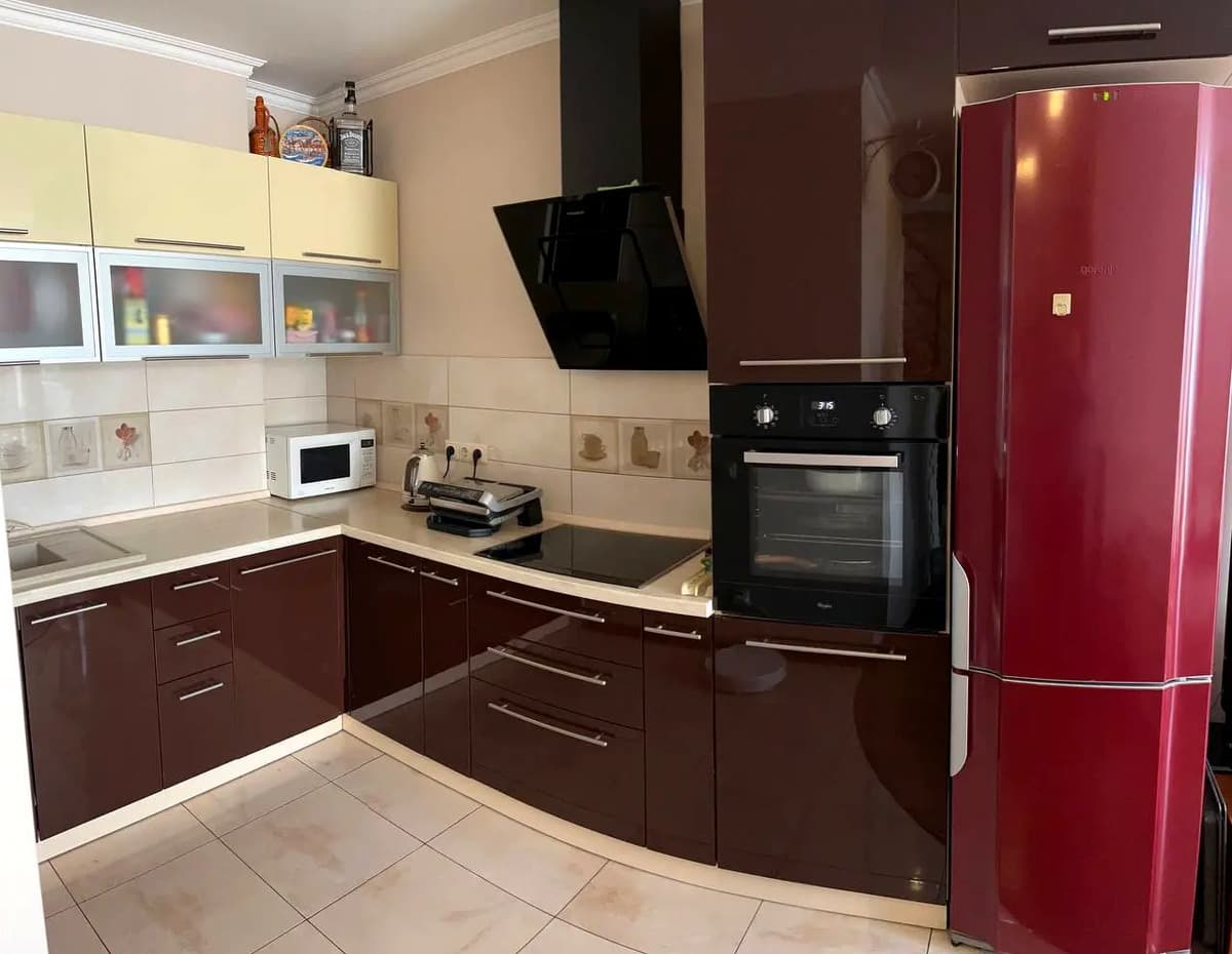 3-bedroom apartment in Kyiv Dneprovskyy