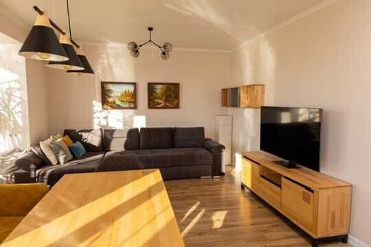2-bedroom apartment in city