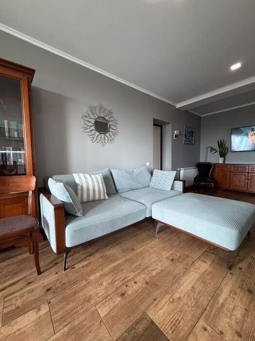 2-bedroom apartment in city