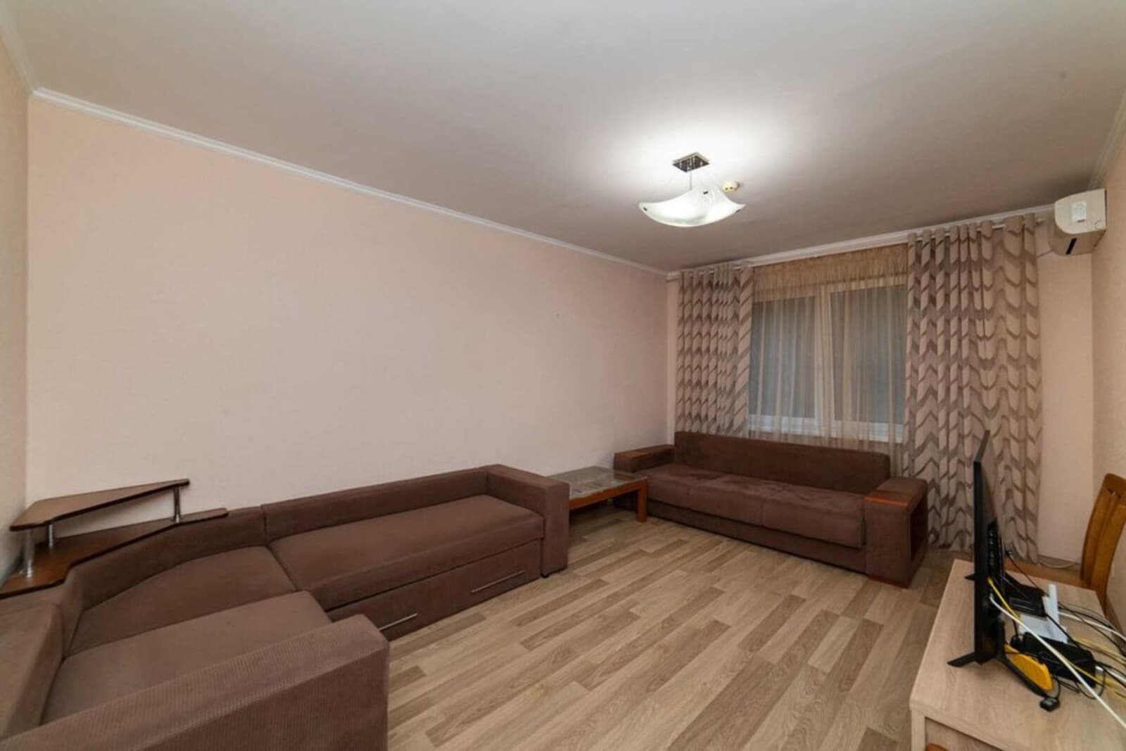 1-bedroom apartment in Kyiv Holoseevskyy
