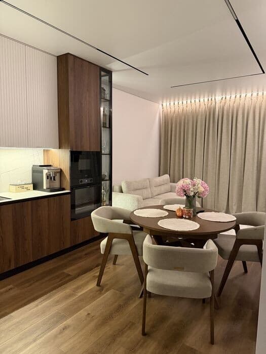 2-bedroom apartment in city