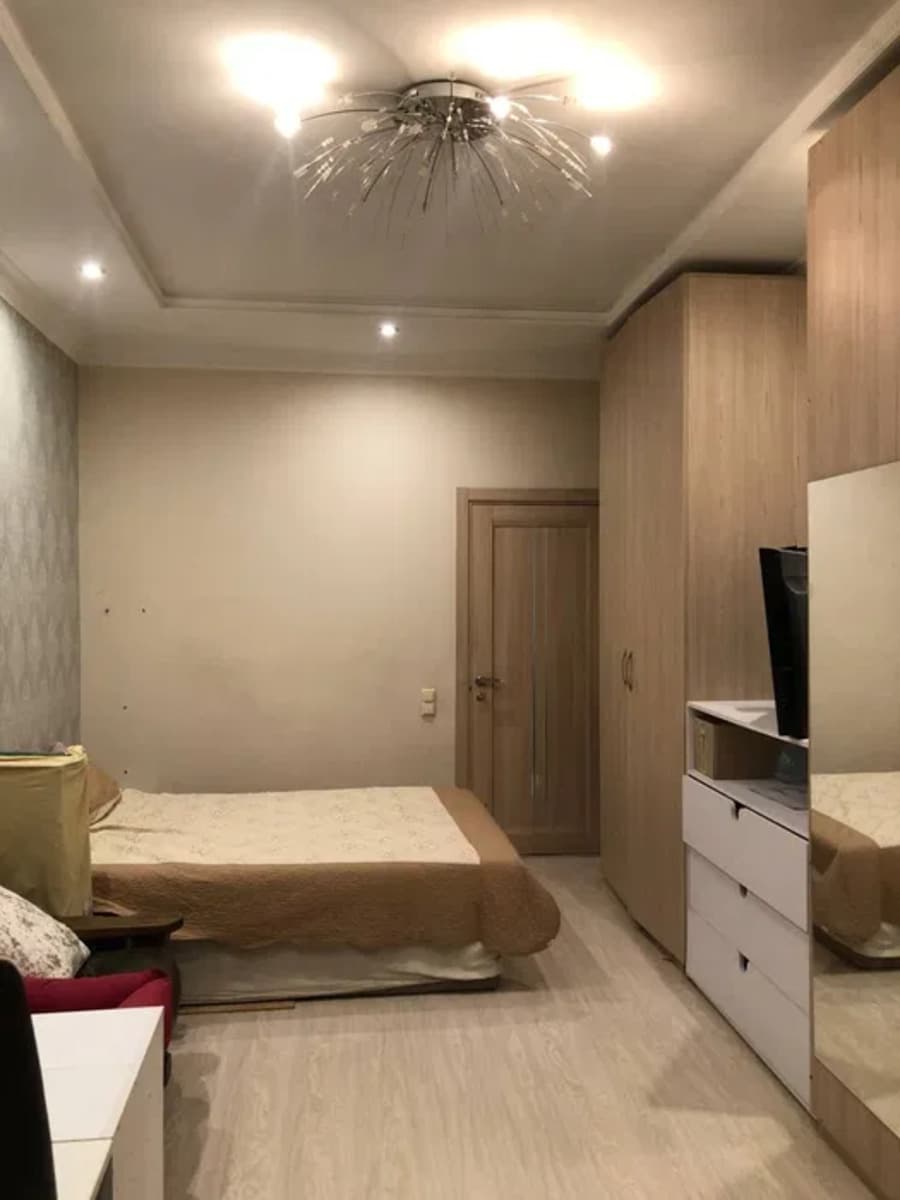 3-bedroom apartment in Kyiv Obolonskyy