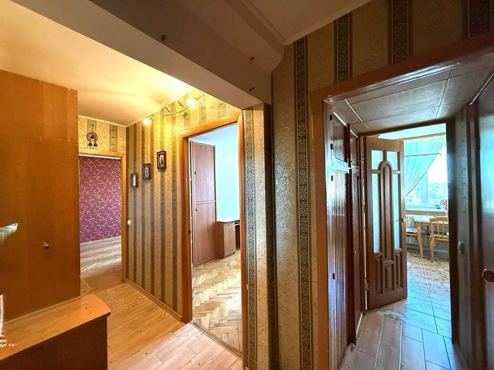 3-bedroom apartment in Kyiv Darnytskyy