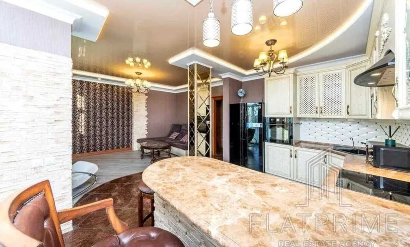 3-bedroom apartment in Kyiv Dneprovskyy