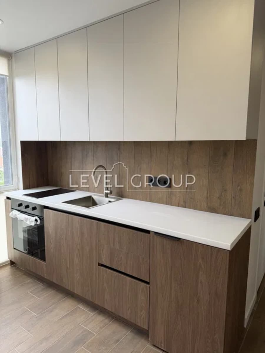 1-bedroom apartment in city